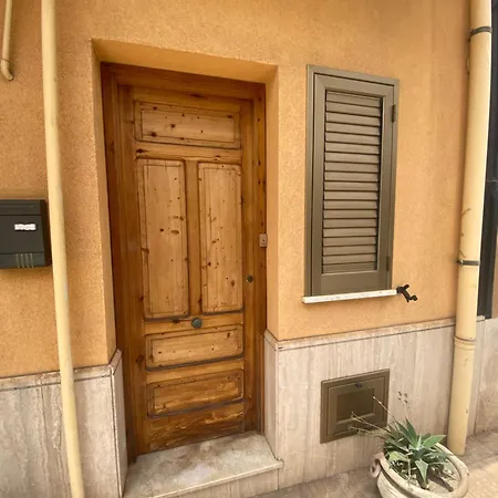 Holiday home La Petit Maison Acquedolci